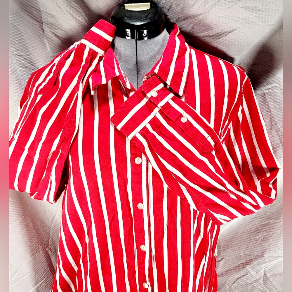 Gloria Vanderbilt Womens XL Collared Long Sleeve Red/White Button Down Dress Shi